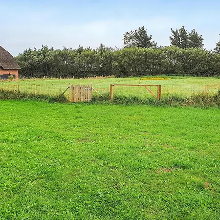 Four-bedroom In Ulfborg *