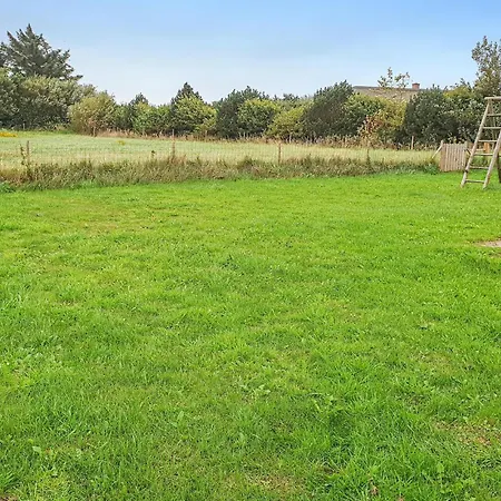 Four-bedroom In Ulfborg