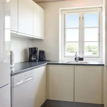 Four-bedroom In Ulfborg